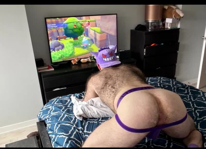 See Me Try Out a New Toy!