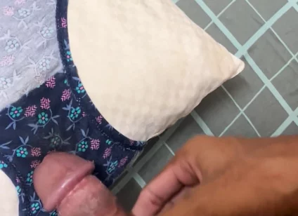 Dobul Cum!! My Step Stepsister Cums Panties