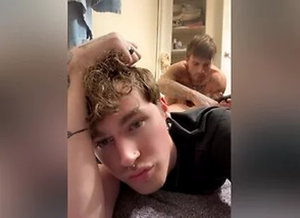 Jake Waxes Atlas - Jake Spencer And Atlas Steele