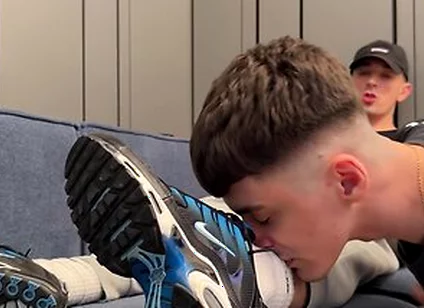 Bottom Sniffs Sweaty Socks And Gets A Creampie