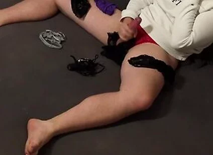 Crossdresser Wearing And Jerking In Stepmoms Panties