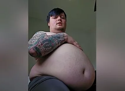 Belly Button - Burping Feedee