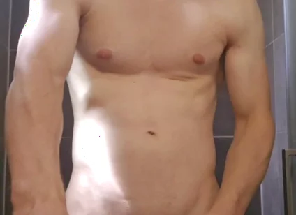 Amateur Guy Delivers Cum