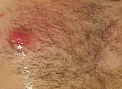 Muscle Bear Gets Edged