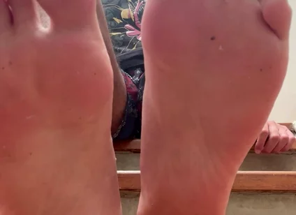 00-boy Feet POV