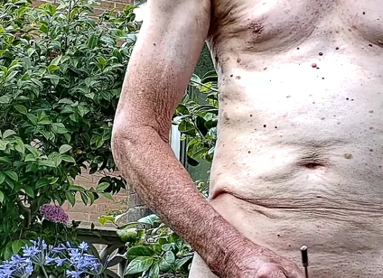 Edging and Sounding Outdoors with 1.7kg Weights