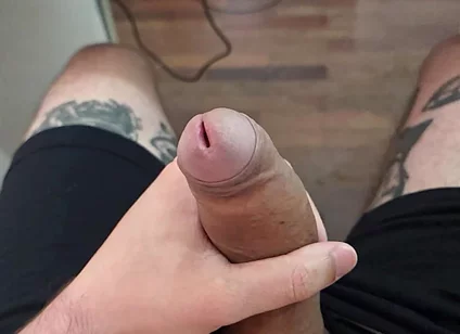 Suck That Big Penis - More on - Lkingsbr1