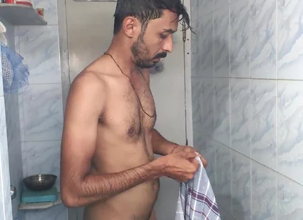 Get Bath Nude with Face