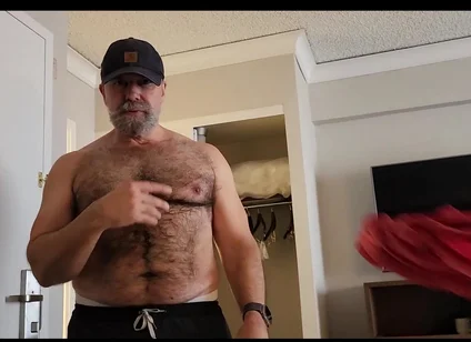 Hot Stepdaddy Bear Sucking My Big Ginger Dick When He Got Home From the Gym