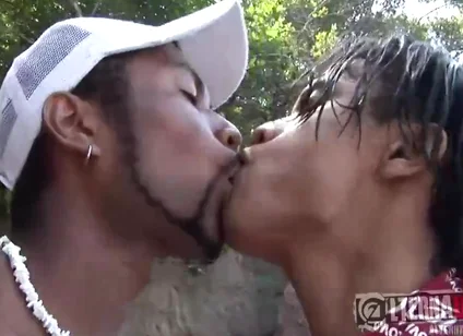 Muscular Gay Marcelo Rick Loves Outdoor Bareback