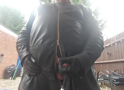 Wanking Outside