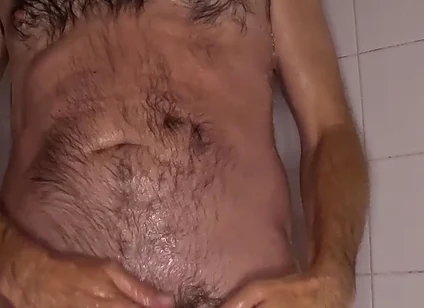 Sexy Dilf in the Shower Close up Cum Playing with Belly Button - Rockardglans 208