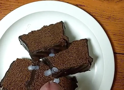 chocolate cake with cum