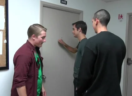 Reality Dudes - These Guys Figure Out How to Make Money Real Quick with Dick Dorm