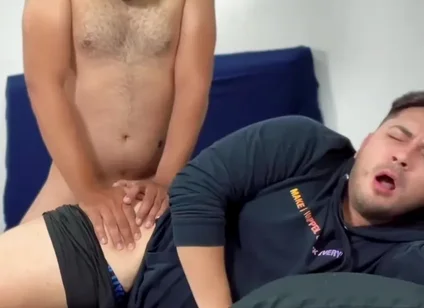 My Straight Friend Gets Hot In The Morning And Fucks Me For The First Time - Full Of Cum / Creampie - Sexo Duro