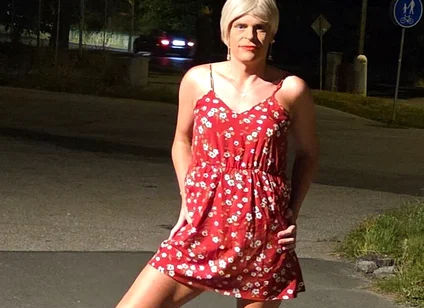 Sissy Walk Outdoor