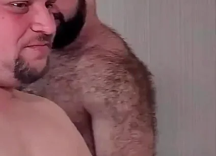 Fitting in - Bear Orgy