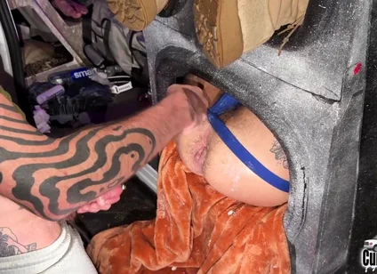 The Fist Van Cum Dump Van Anal Group Sex Fisting