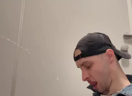 Gay Skinhead Kinkysirius Take a Gold Shower Public Toilet