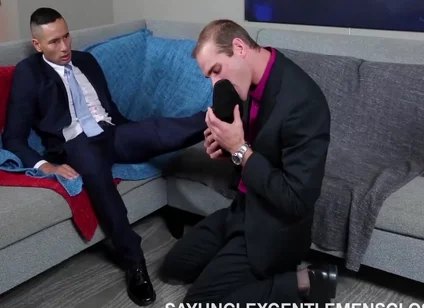 Gabriel Dalesandro And Jonah Marx In X Gentlemens Closet: Undressing Dalesandro