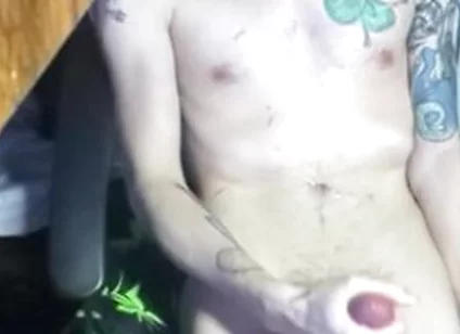 Stepmommy Caught Me Jerking And Gives Me Joi