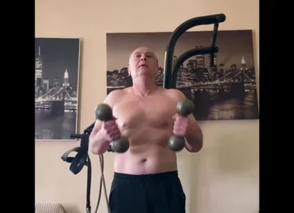 Jerking off and Gym