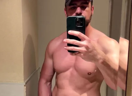 Does My Dick Look Good in This Light?