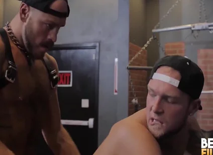 Muscle Bear Fucked By With Sebastian Sax And Parker Logan