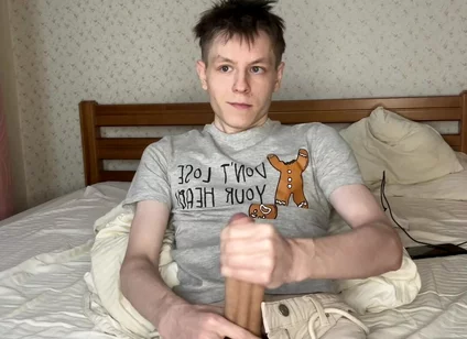 Three Days Abstinence Ends in Twink Bed Flooding