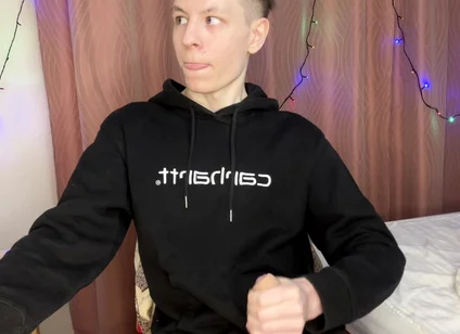 Twink Prostate Tingles During Intense Solo Hand Pump