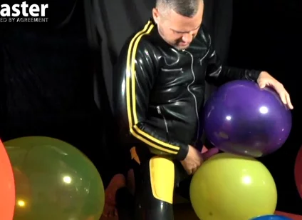 Looning Balloon Play No Pop Then Pops