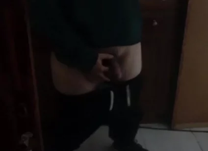 Get Naked in Mirror