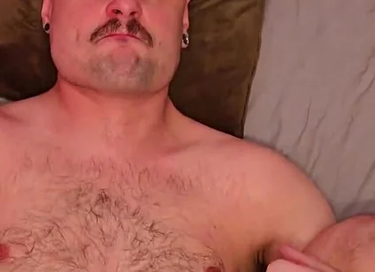 Muscle Stud Mrbritainx Dominates First Time Bottom Bobby Jay