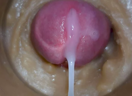 Extreme Close up! Injecting a Large Dose of Sperm Pussy Toy Camera 4K