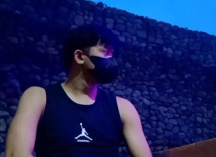 Asian Twink Outdoor Session with Cumshot