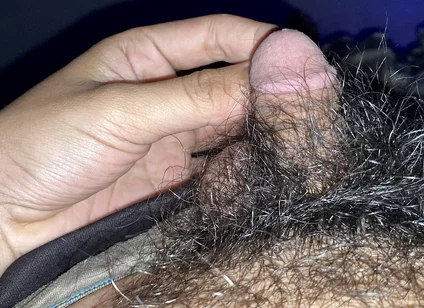 Masturbating While Lying Down Is the Best