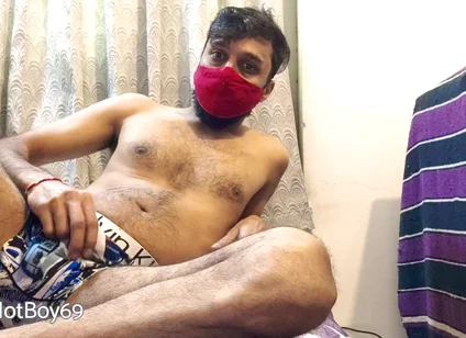 Chillout Inroom in My Underwear